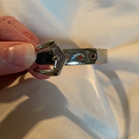 Silver Belt Bracelet - Picture 4 of 4